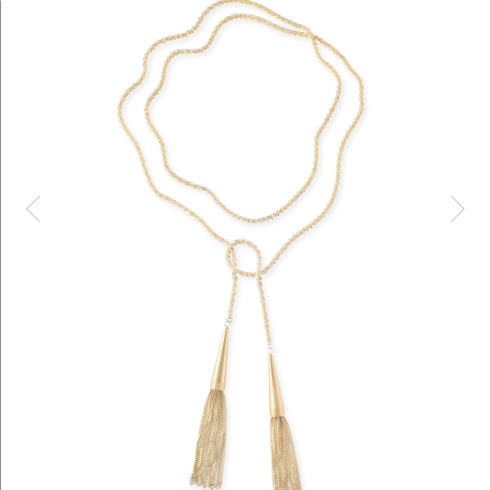 🆕 Kendra Scott Phara Necklace in Gold with Box!